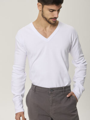 Camiseta Interlock M/L Escote V