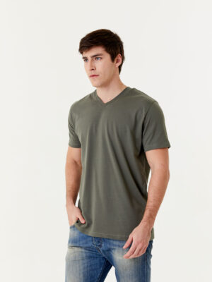 Remera Básica para Hombre - Escote en V